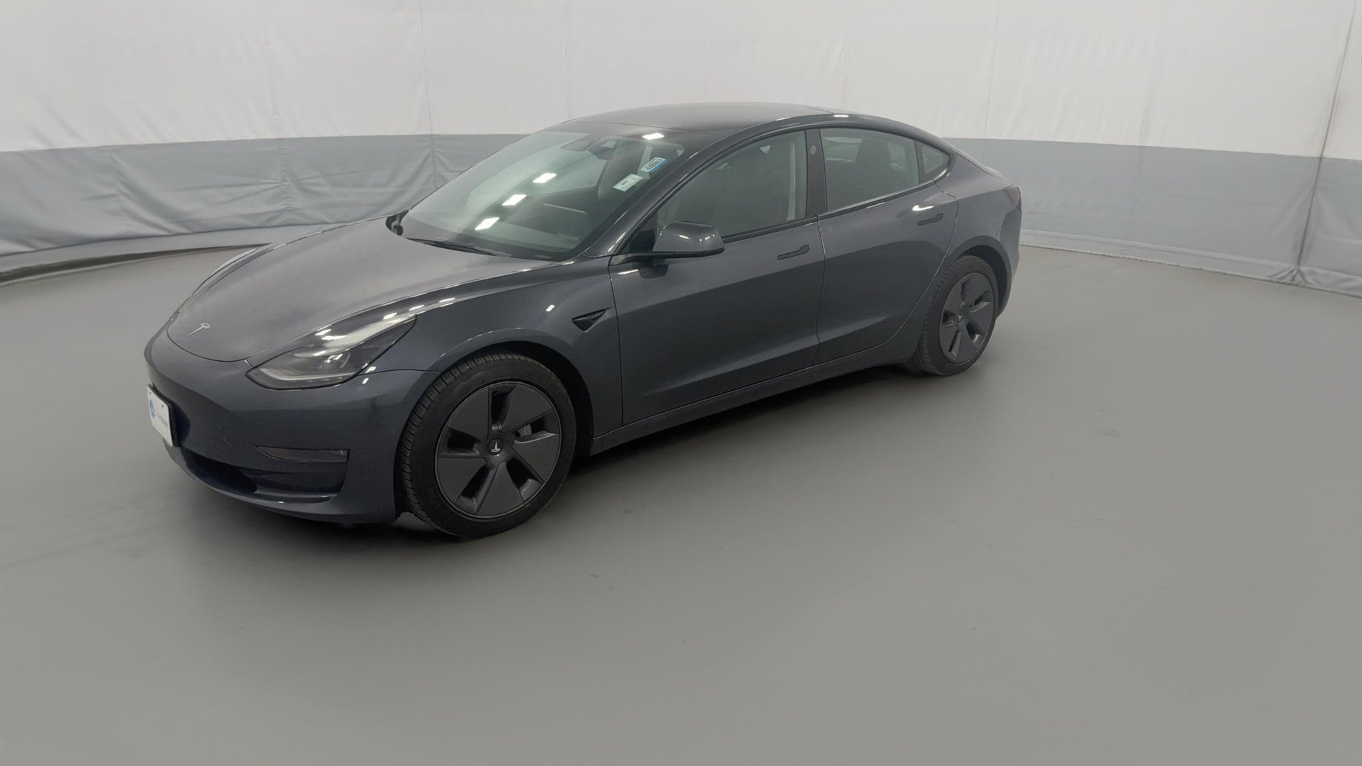 2022 Tesla Model 3 vehicle photo