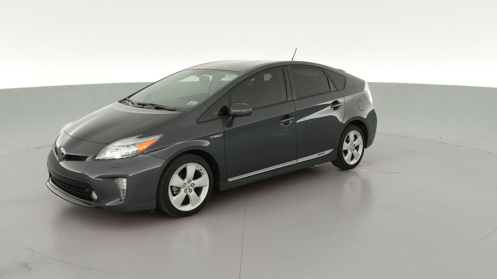 2015 Toyota Prius vehicle photo