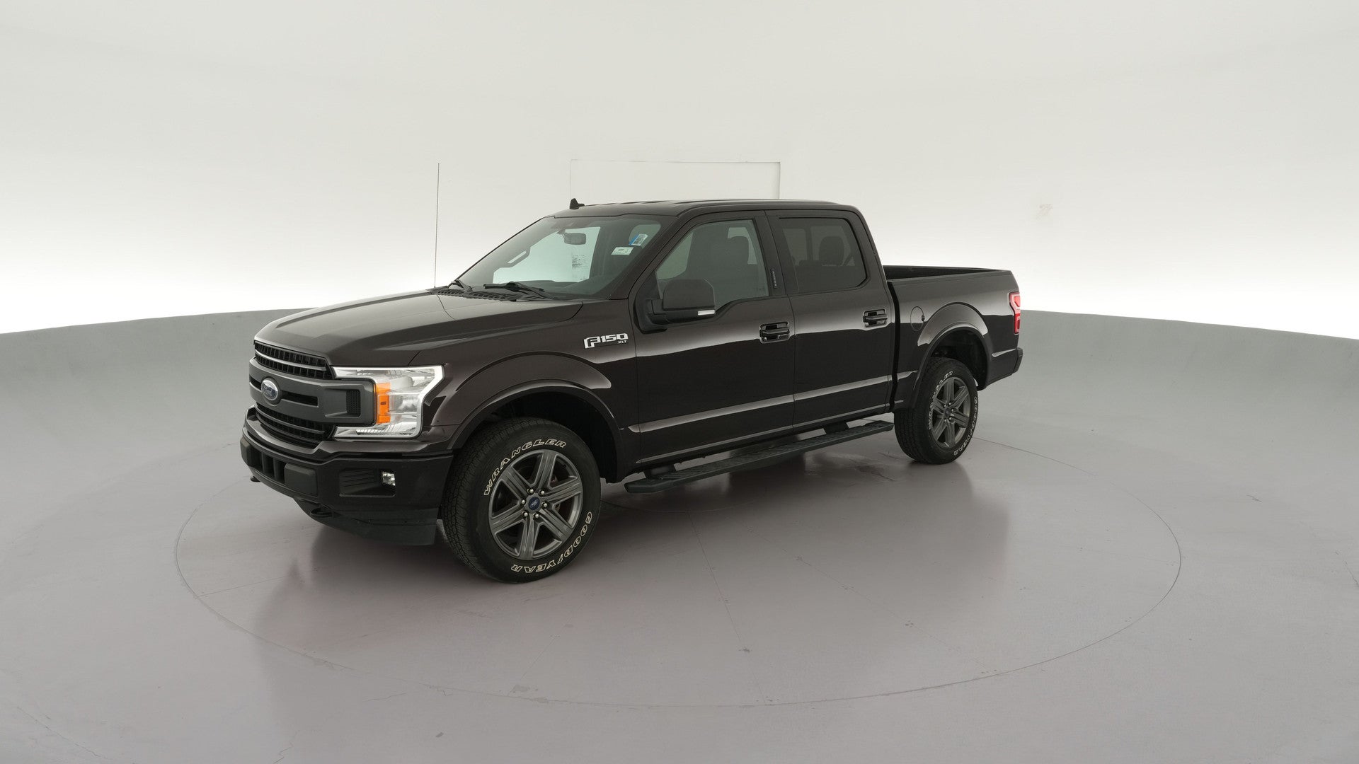 2020 Ford F150 SuperCrew Cab vehicle photo