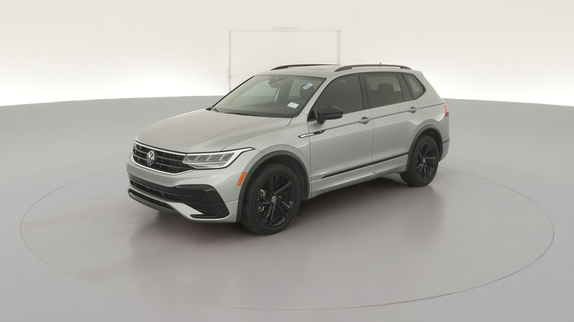 2024 Volkswagen Tiguan vehicle photo