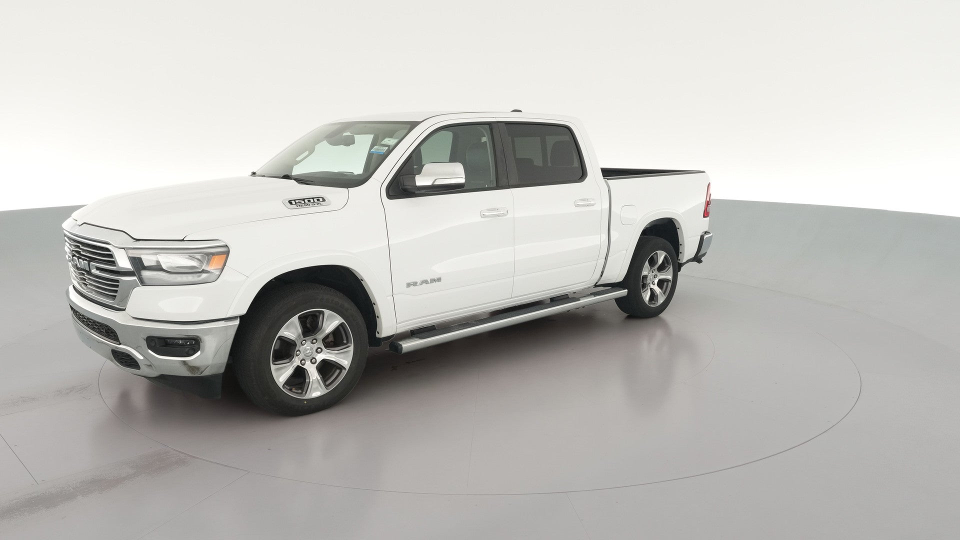 2020 Ram 1500 Crew Cab vehicle photo