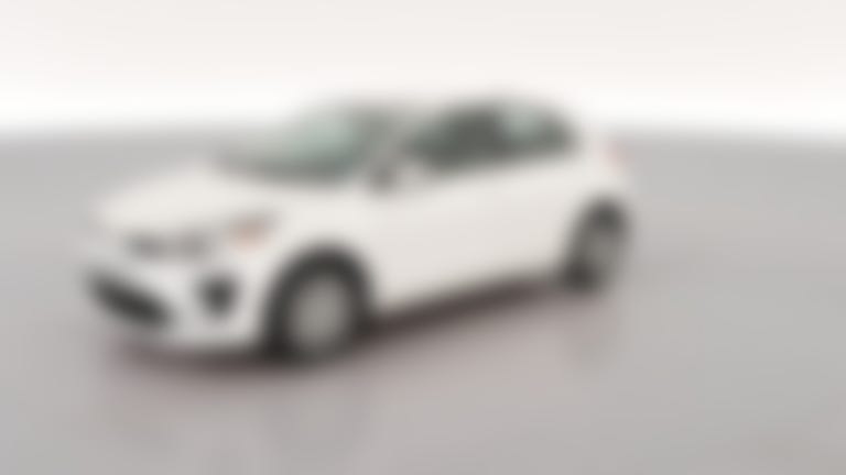 2022 Kia Rio vehicle photo