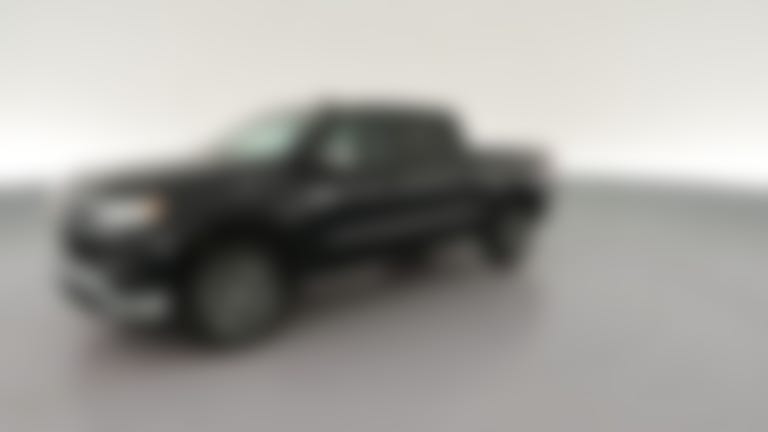 2024 Chevrolet Silverado 1500 Crew Cab vehicle photo