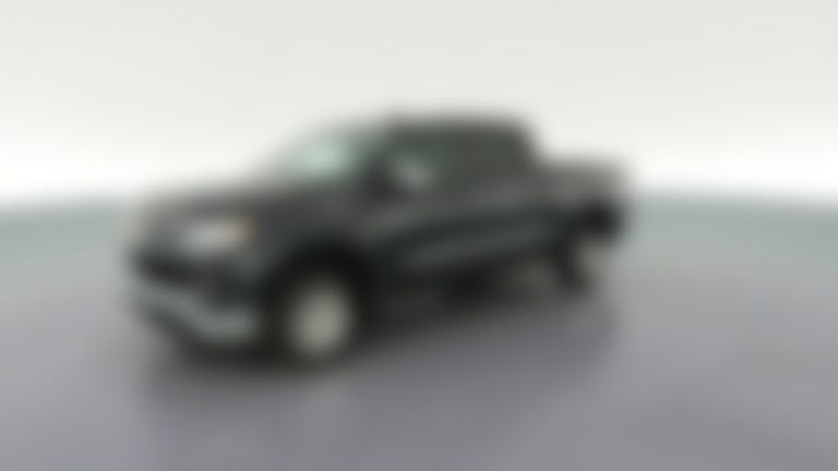 2023 Chevrolet Silverado 1500 Crew Cab vehicle photo