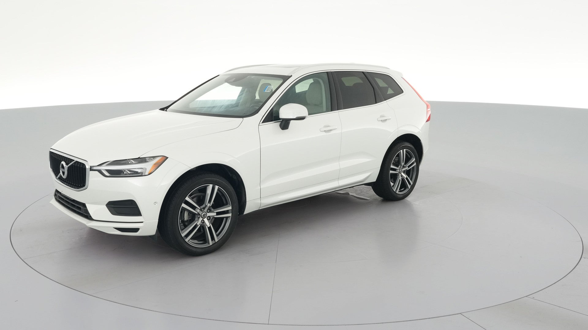 2019 Volvo XC60 vehicle photo