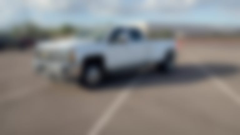 2018 Chevrolet Silverado 3500 HD Crew Cab vehicle photo