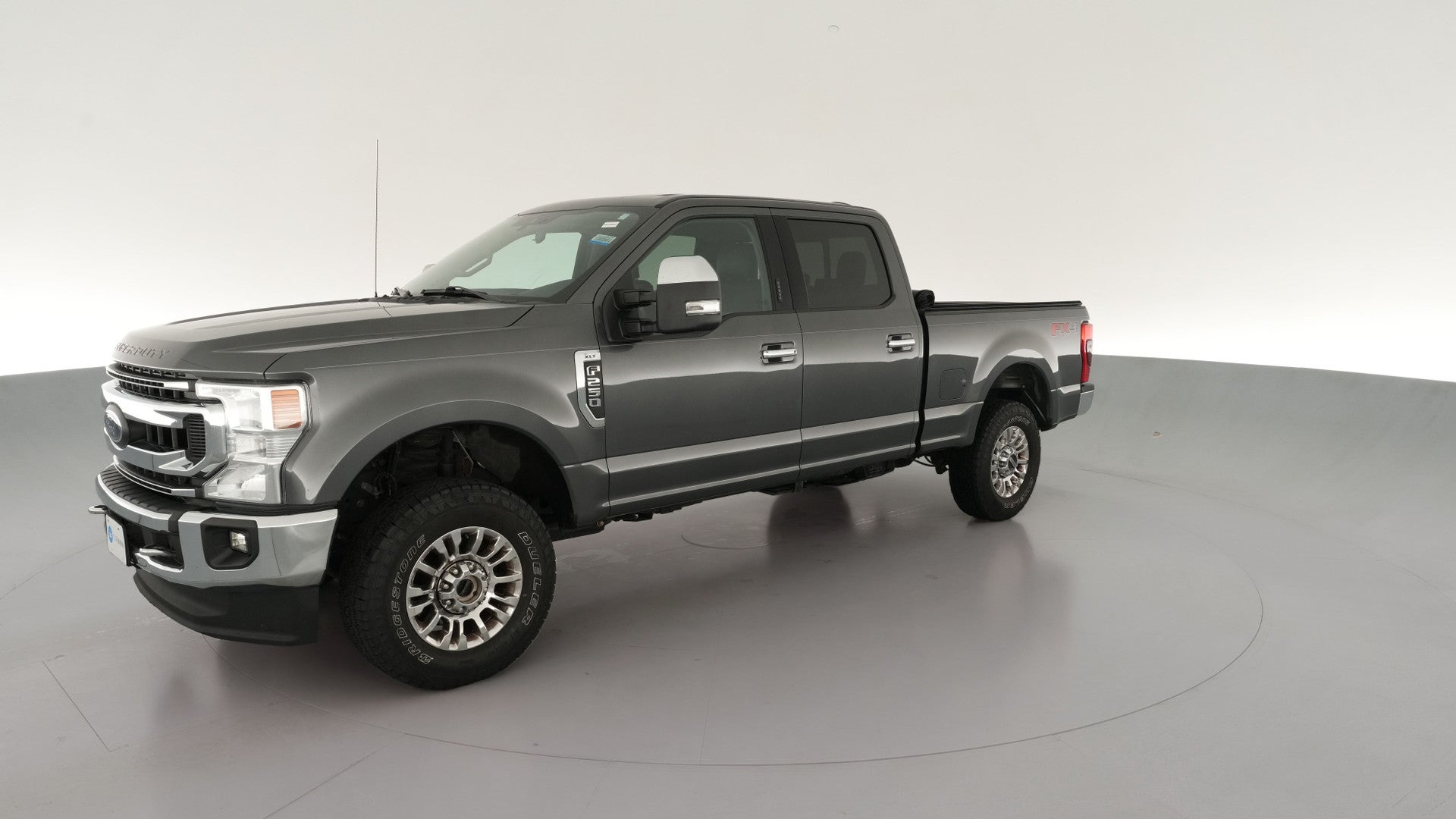 2020 Ford F250 Super Duty Crew Cab vehicle photo
