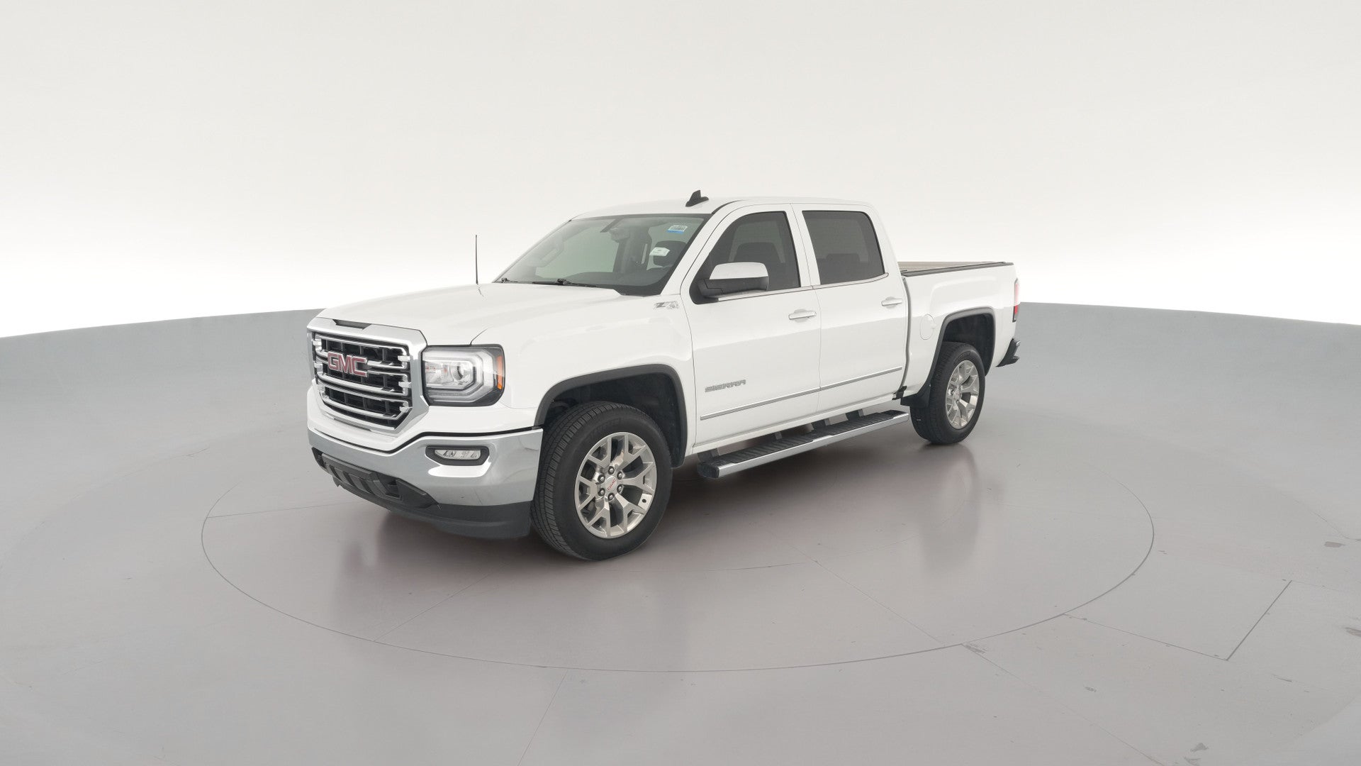 2018 GMC Sierra 1500 Crew Cab vehicle photo