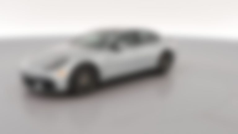 2019 Porsche Panamera vehicle photo