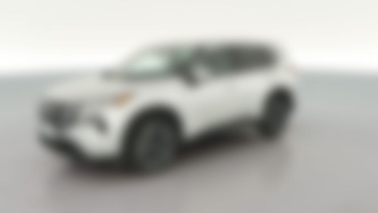 2025 Nissan Rogue vehicle photo