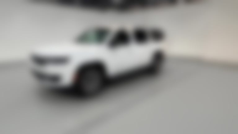 2024 Jeep Wagoneer L vehicle photo