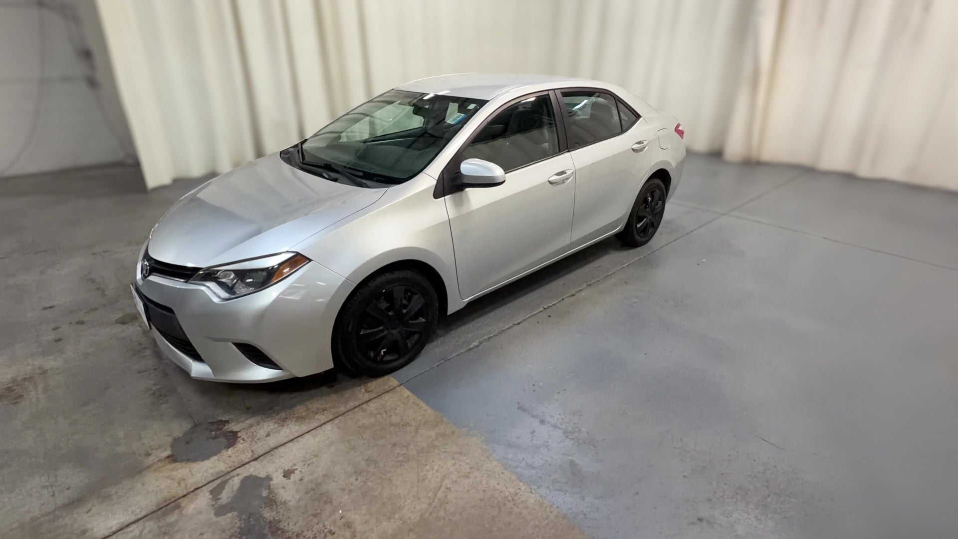 2014 Toyota Corolla vehicle photo