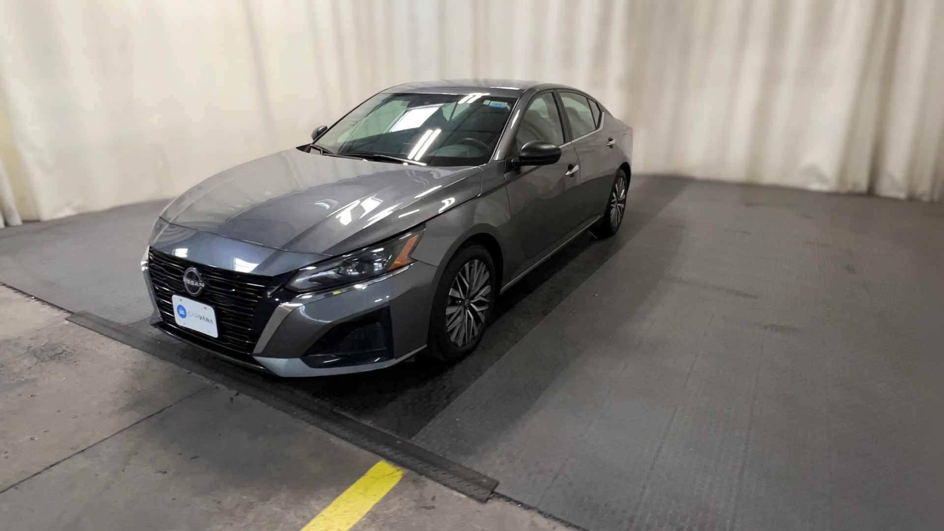 2025 Nissan Altima vehicle photo