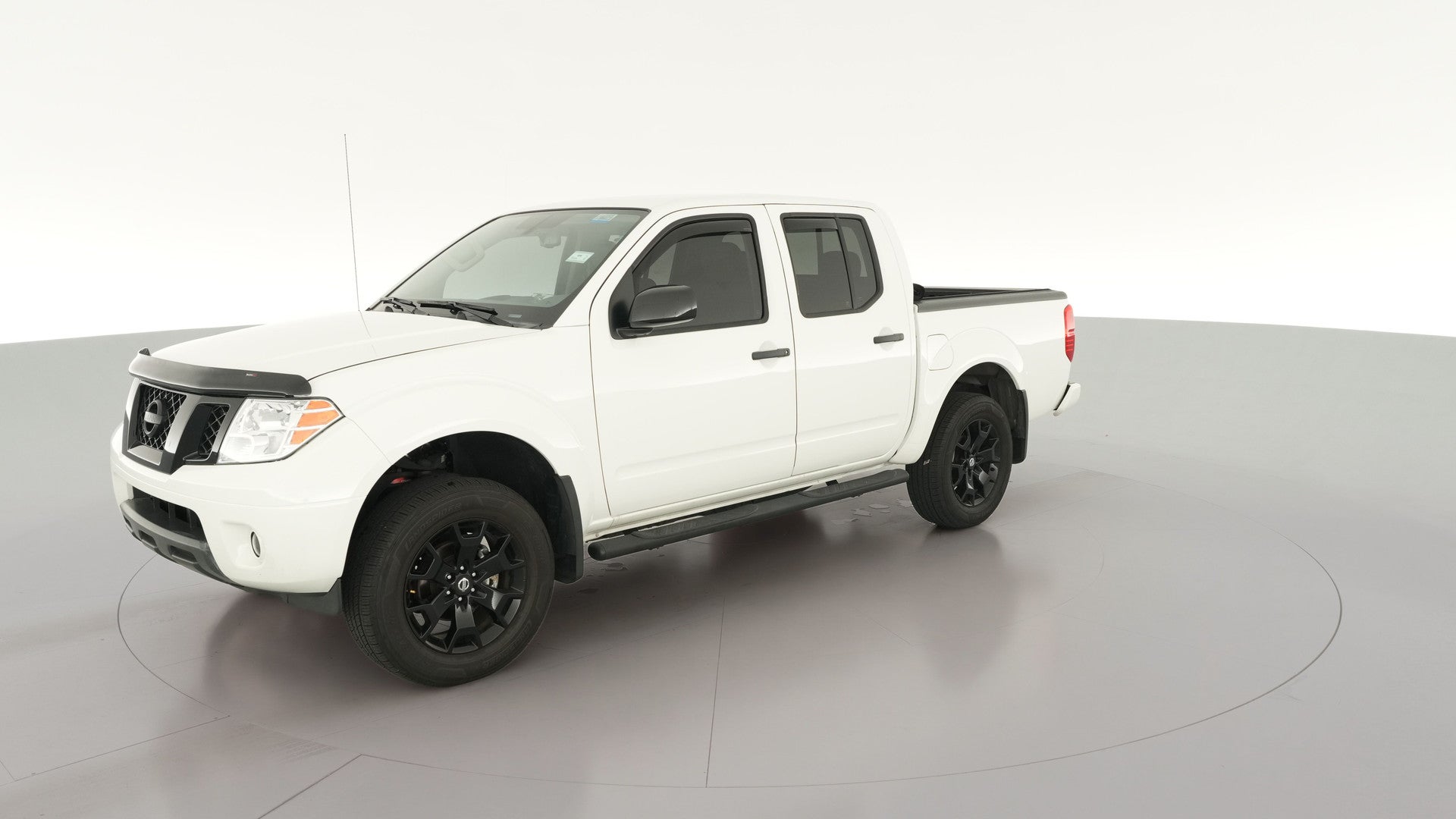 2020 Nissan Frontier Crew Cab vehicle photo