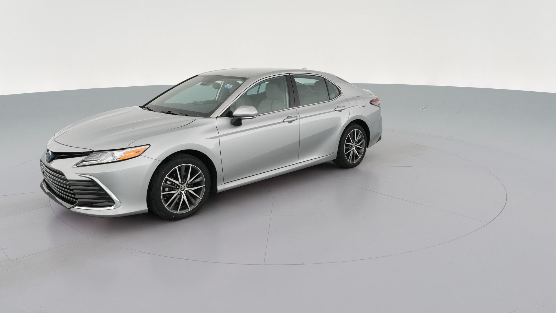 2023 Toyota Camry Hybrid vehicle photo