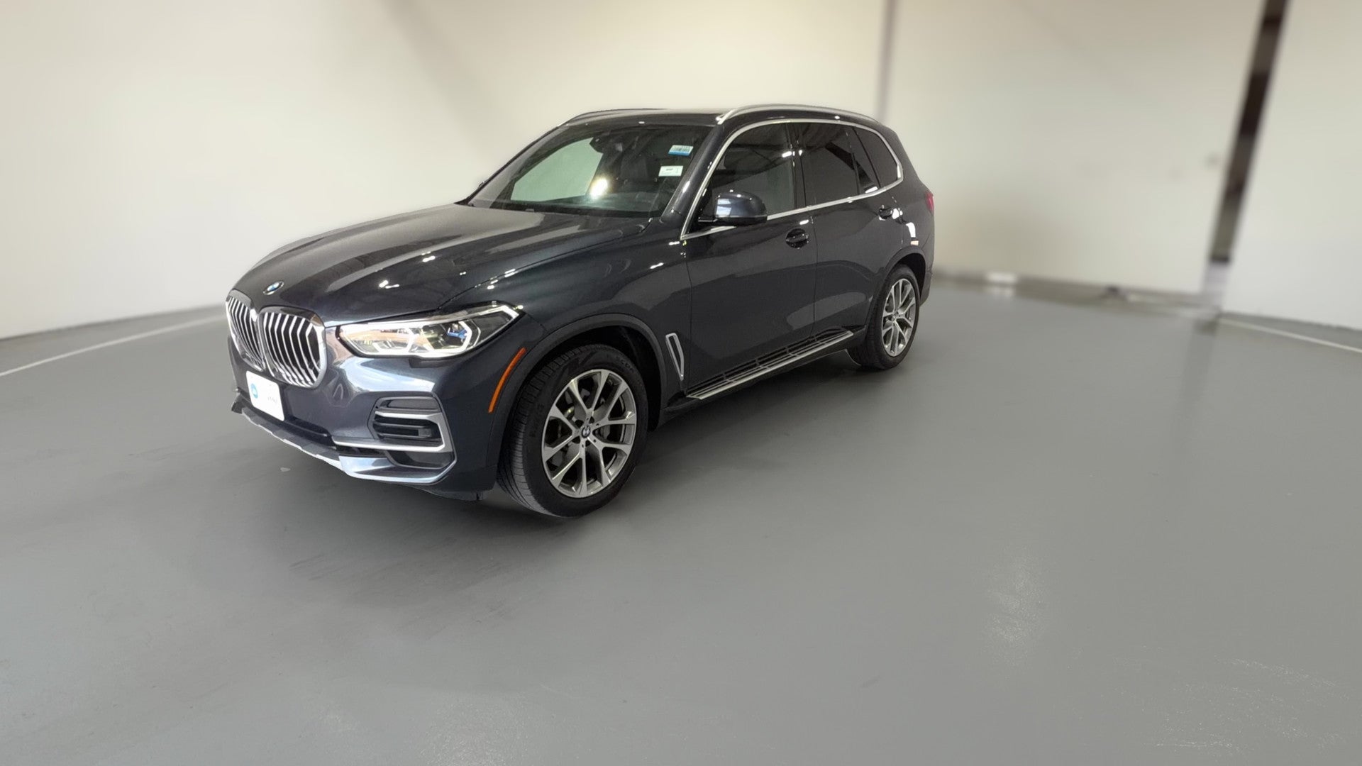 2022 BMW X5 vehicle photo