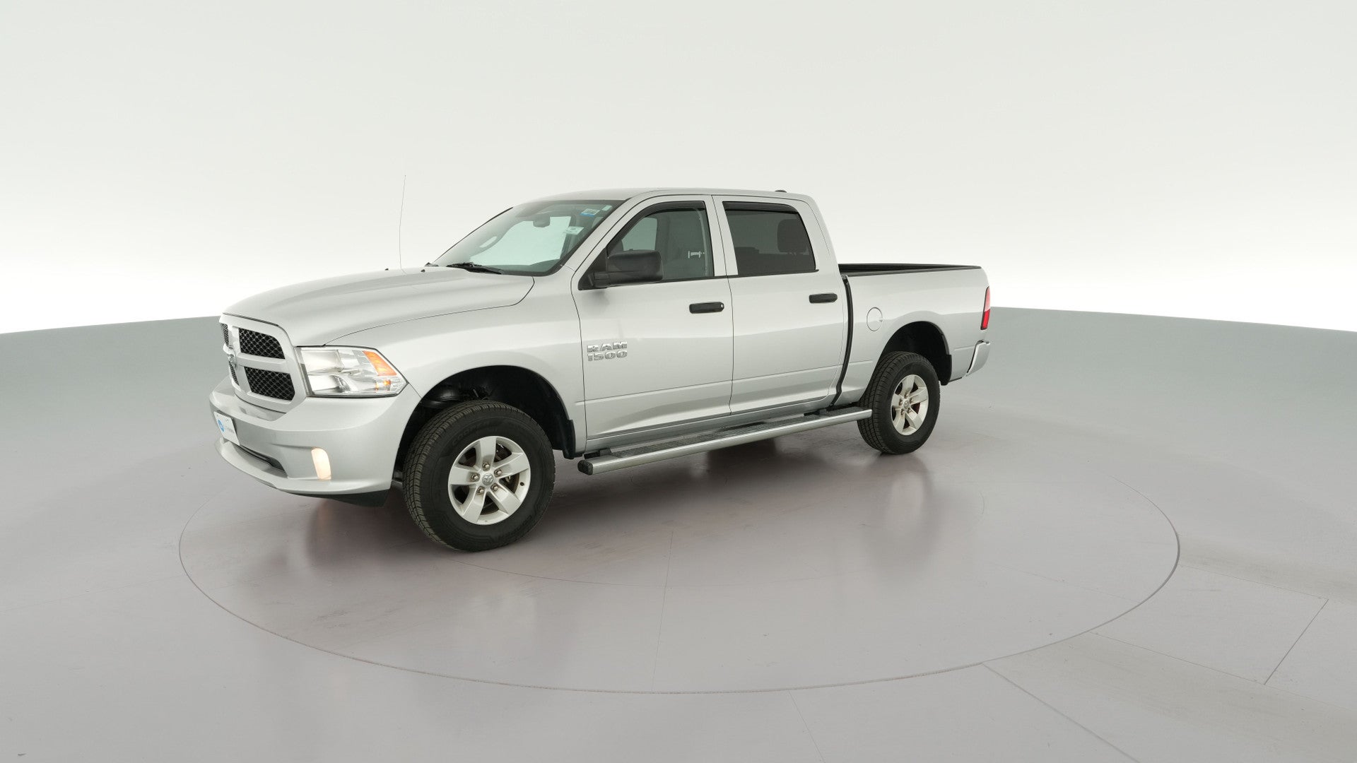 2018 Ram 1500 Crew Cab vehicle photo