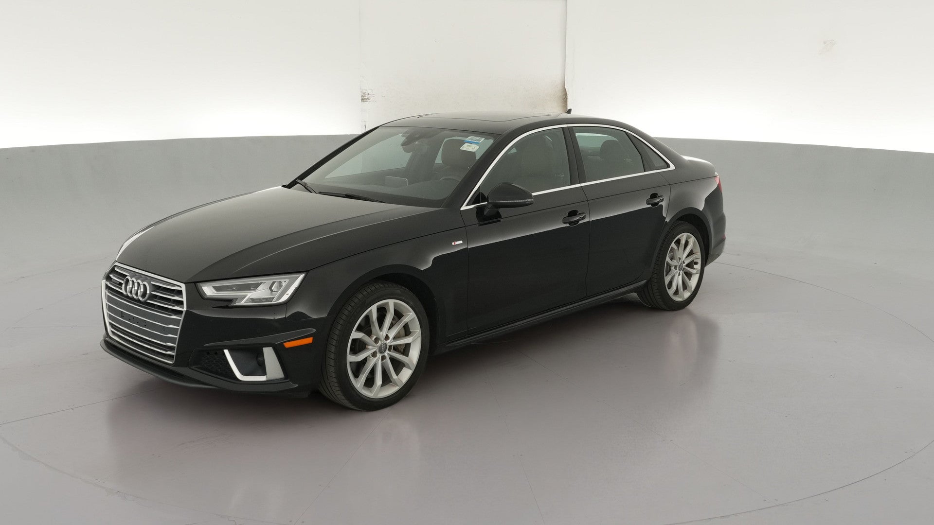 2019 Audi A4 vehicle photo