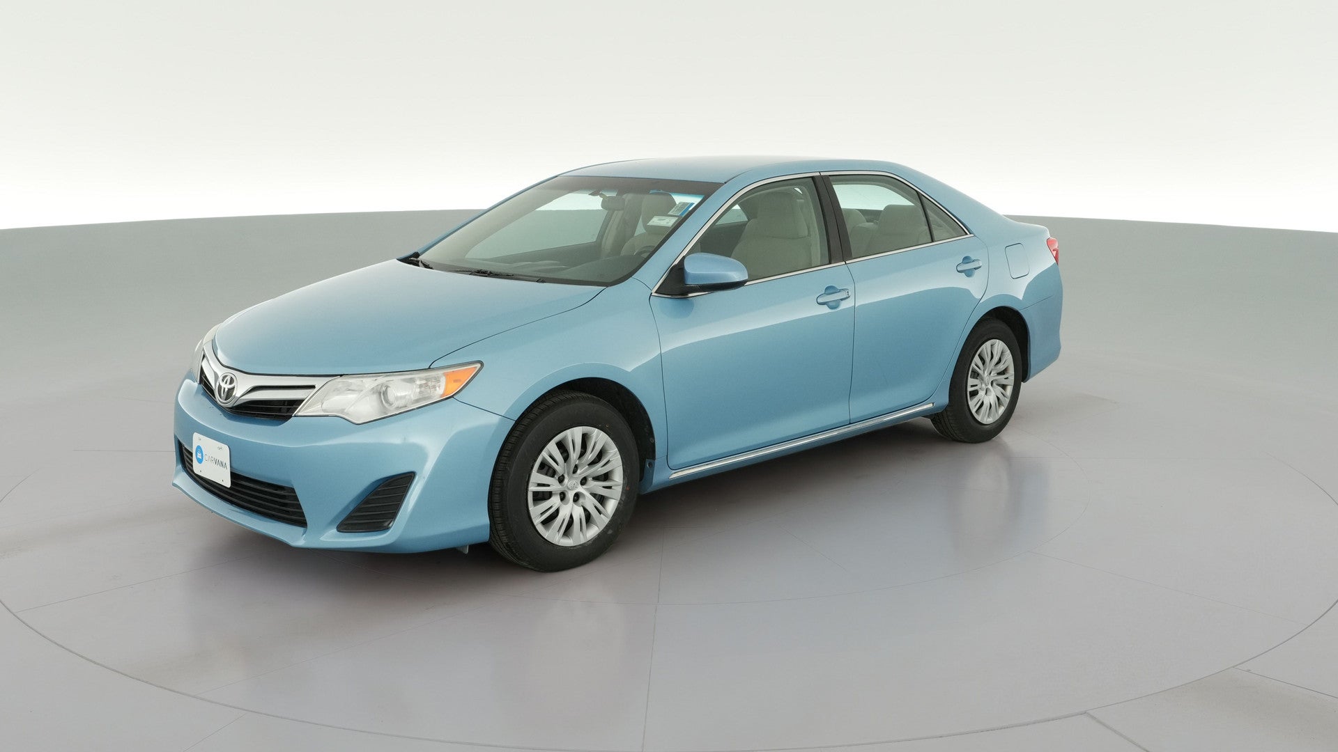 2012 Toyota Camry vehicle photo