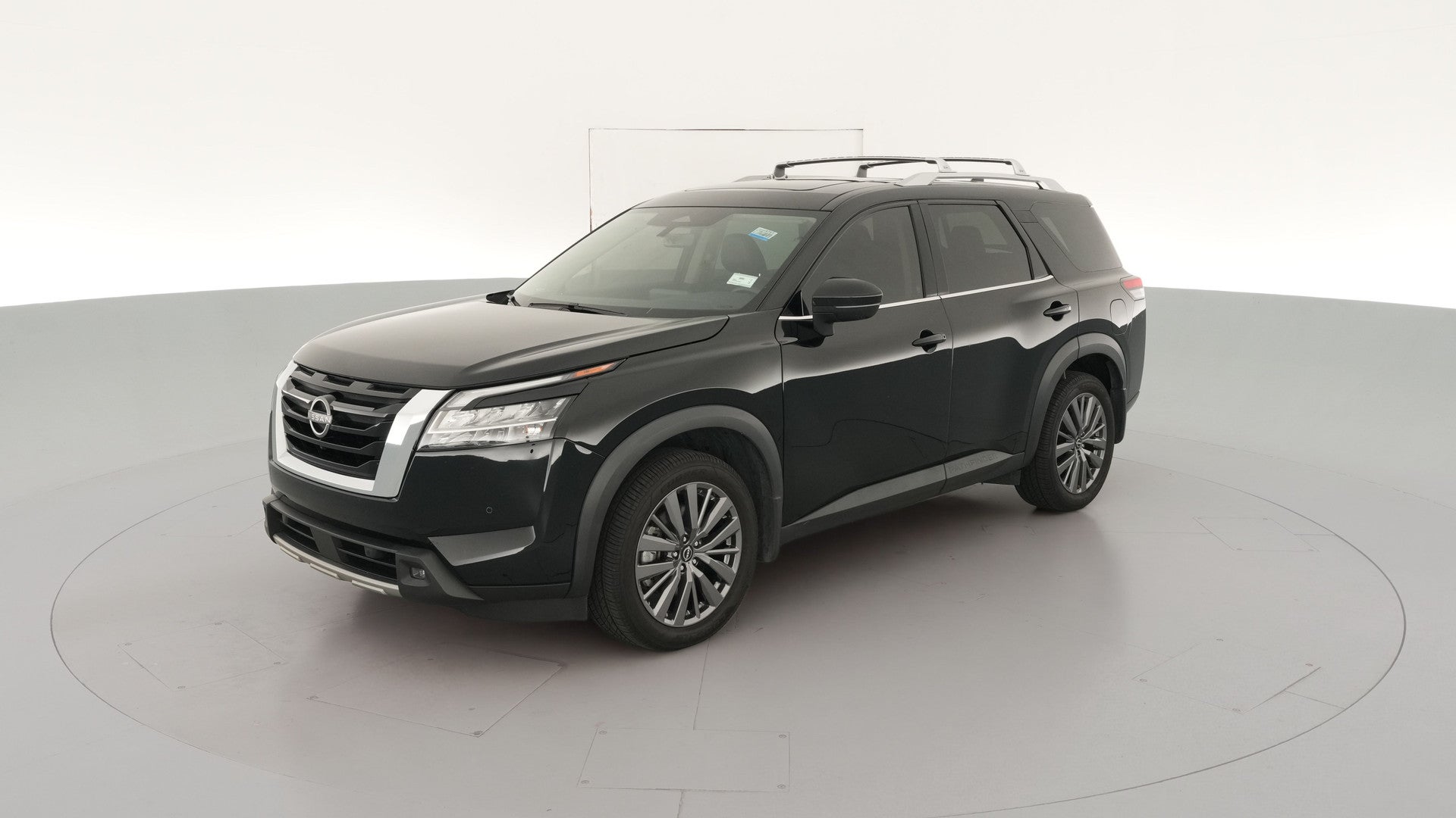 2024 Nissan Pathfinder vehicle photo