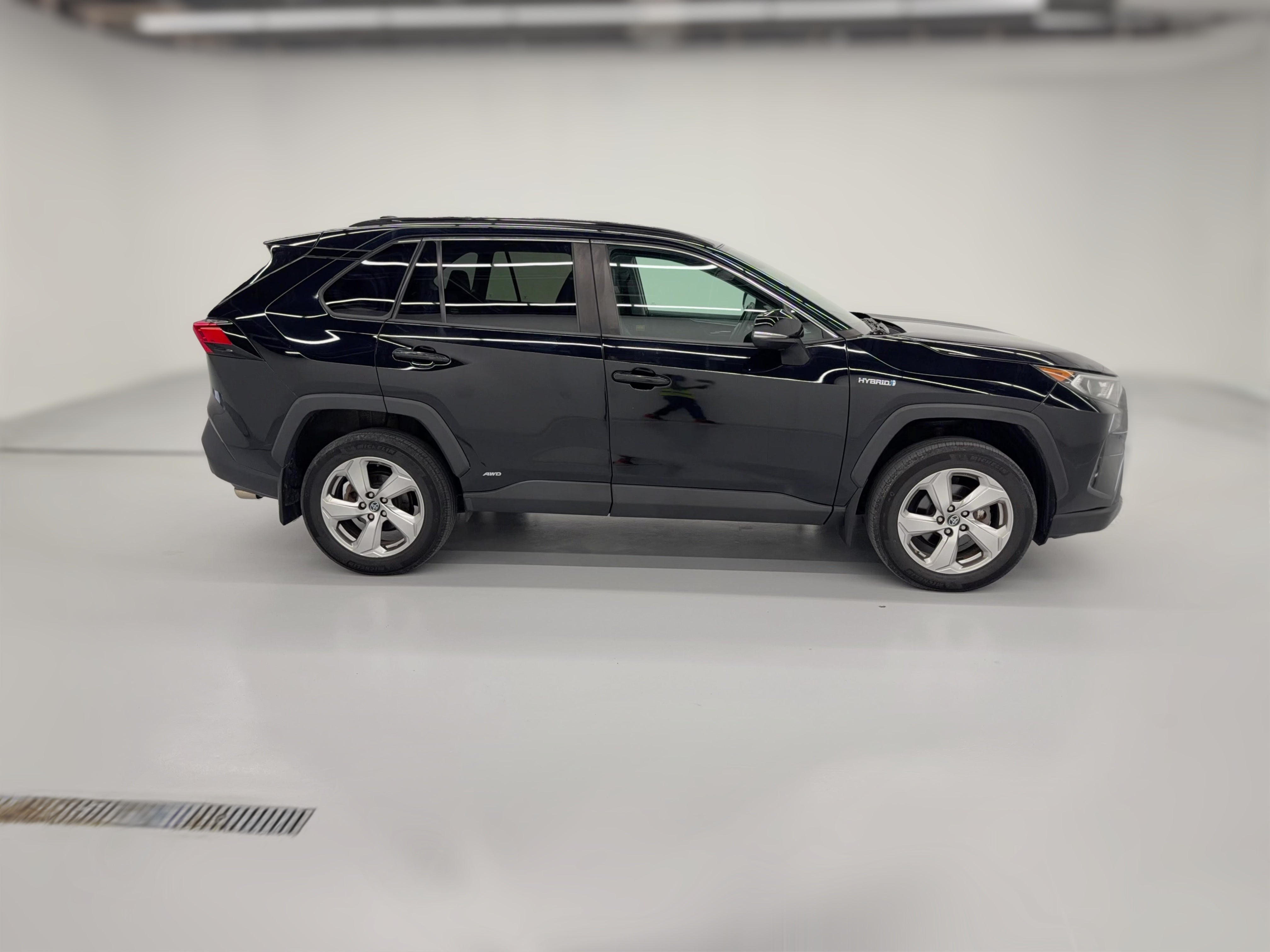 2019 Toyota RAV4 Limited - Photo 39