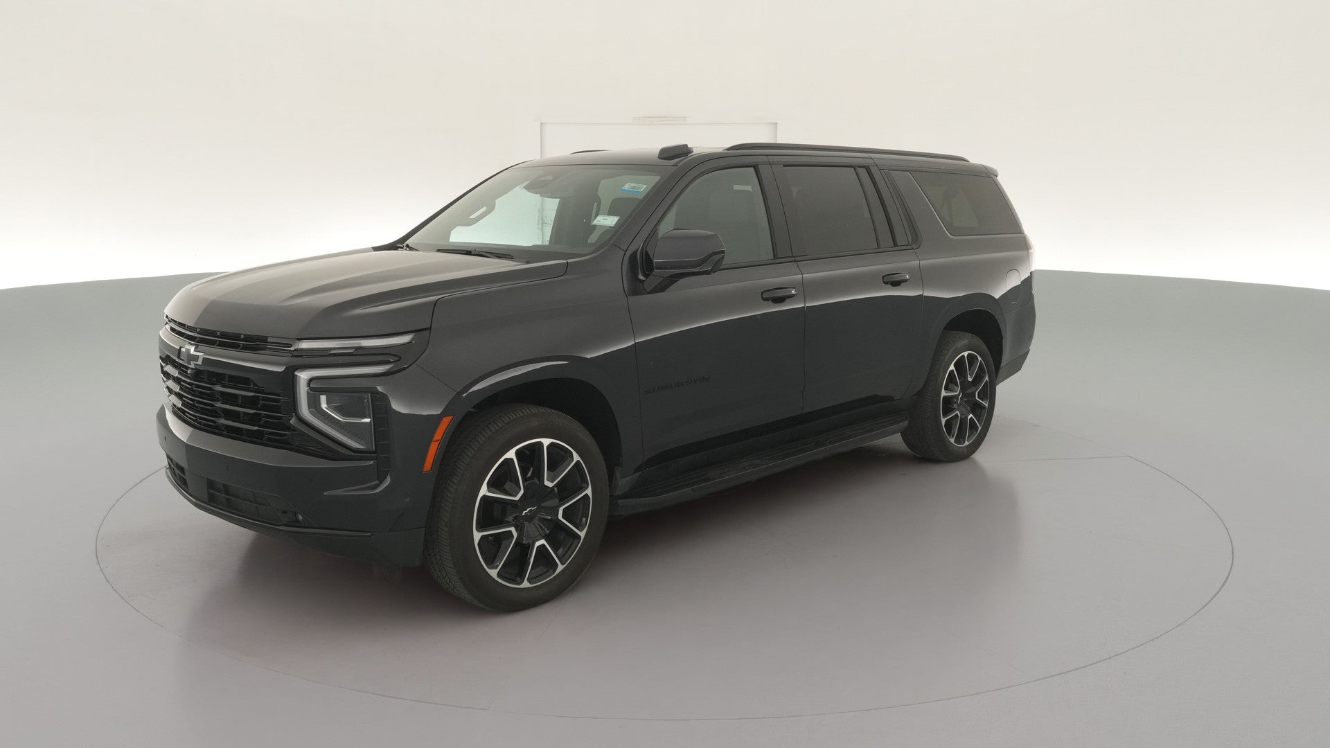 2026 Chevrolet Suburban vehicle photo