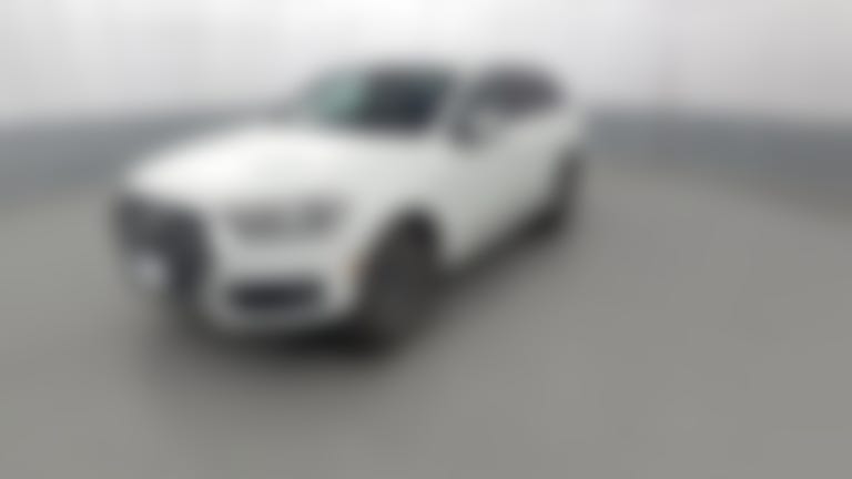2017 Audi Q7 vehicle photo