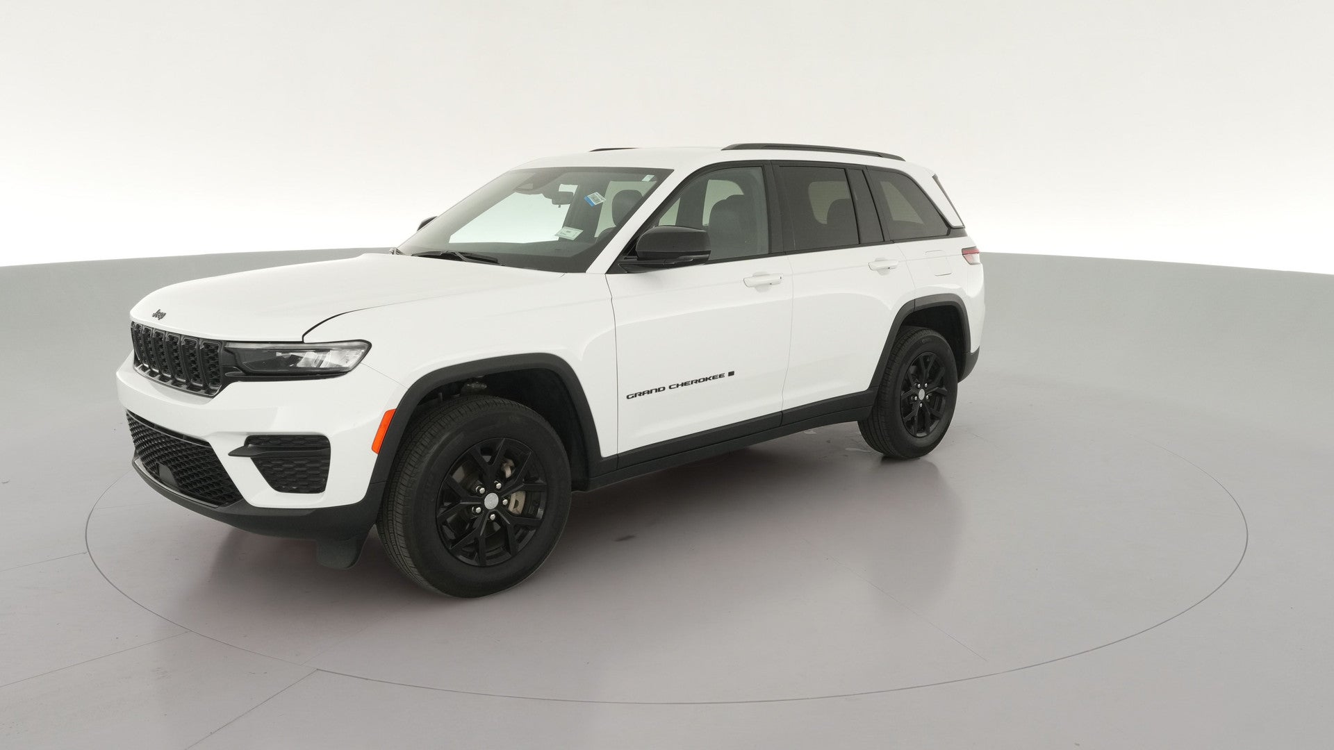2025 Jeep Grand Cherokee vehicle photo