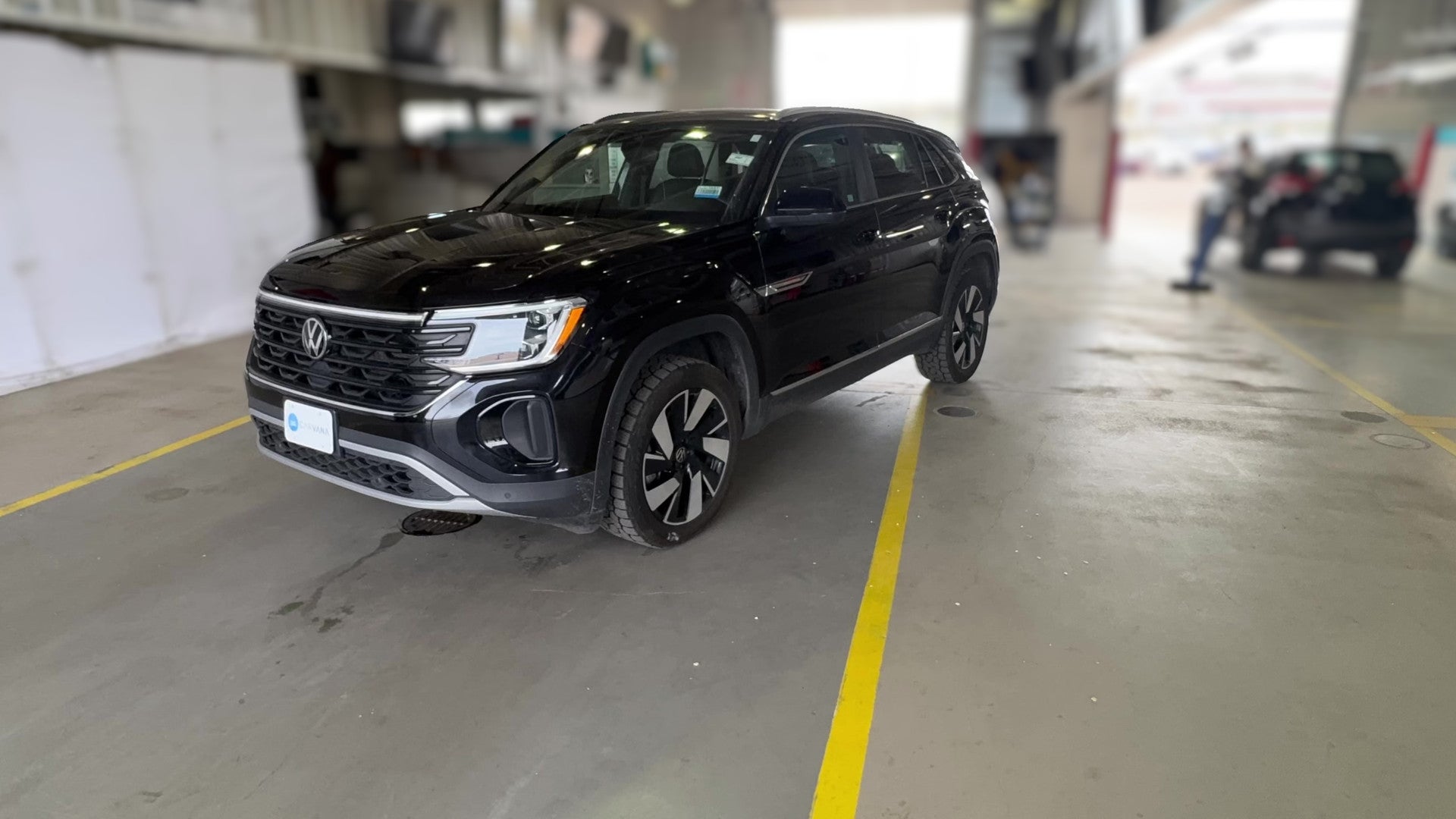2024 Volkswagen Atlas Cross Sport vehicle photo