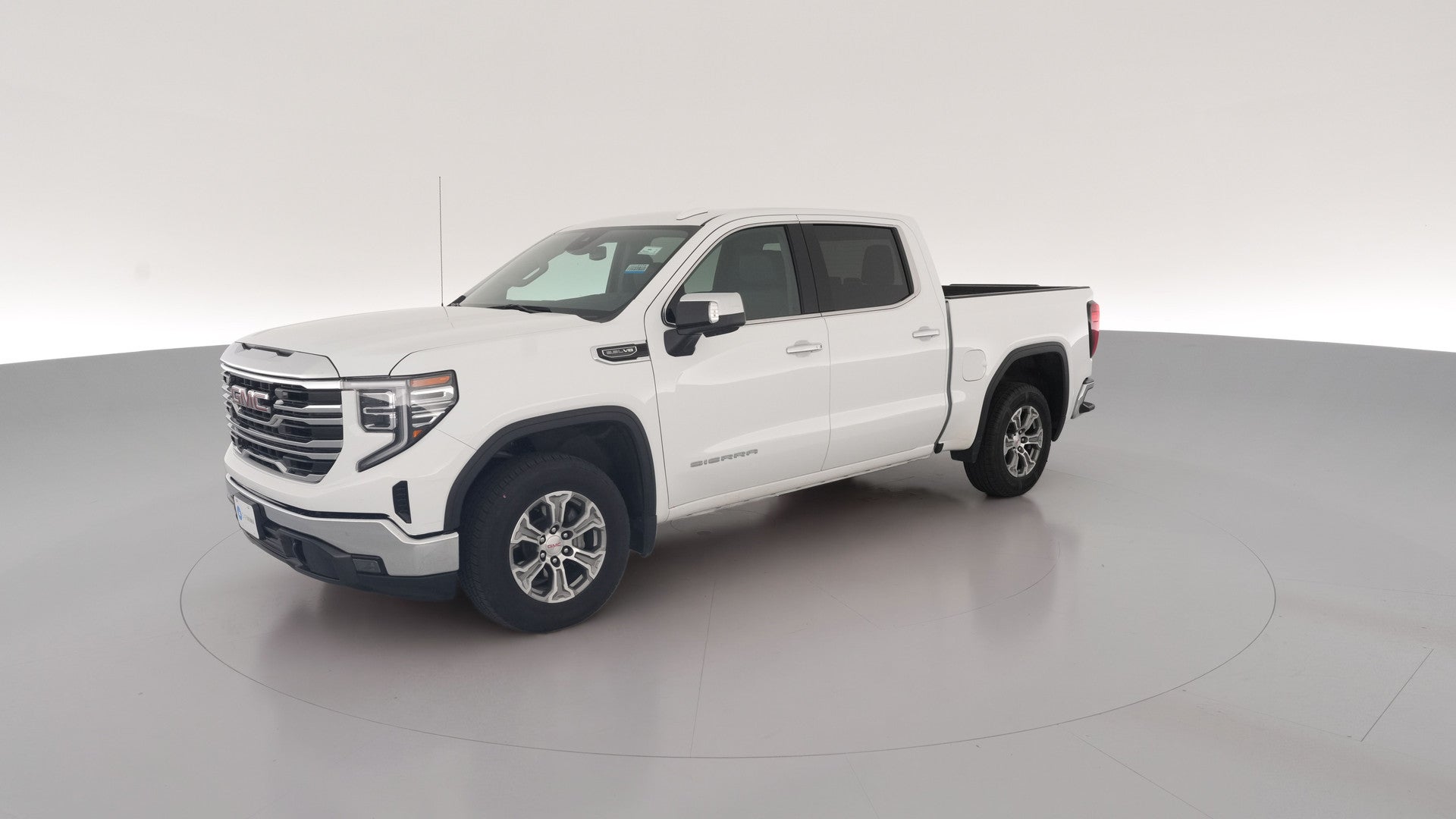 2024 GMC Sierra 1500 Crew Cab vehicle photo