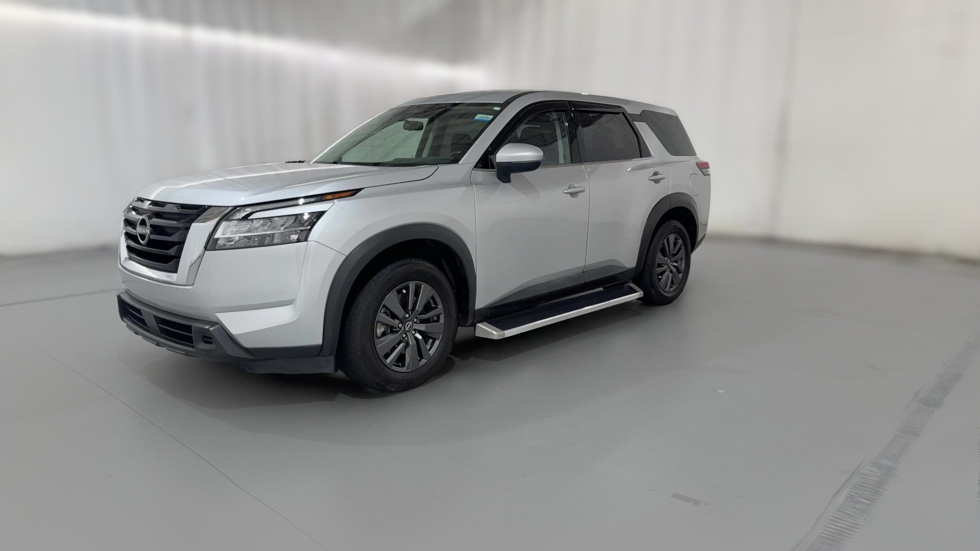 2022 Nissan Pathfinder vehicle photo