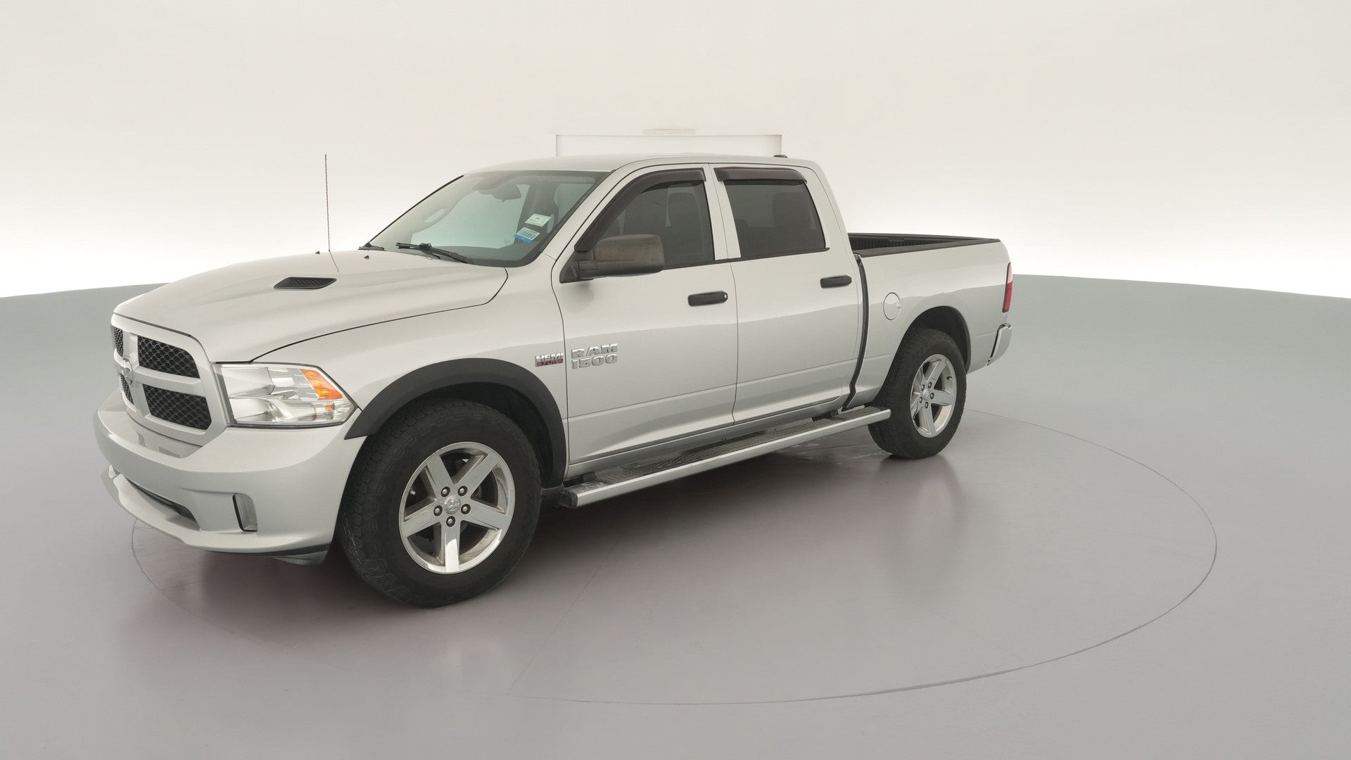 2014 Ram 1500 Crew Cab vehicle photo