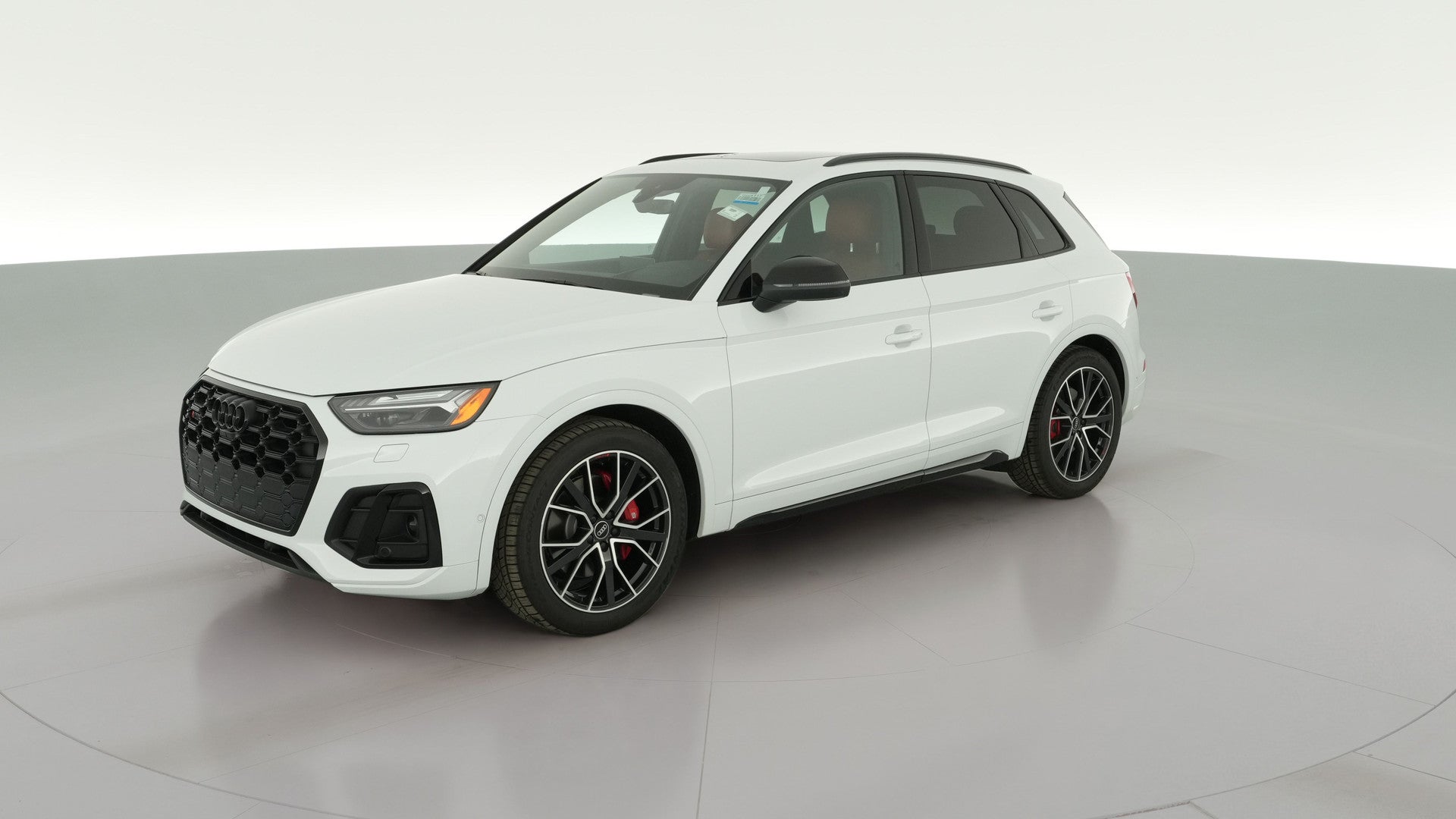 2023 Audi SQ5 vehicle photo