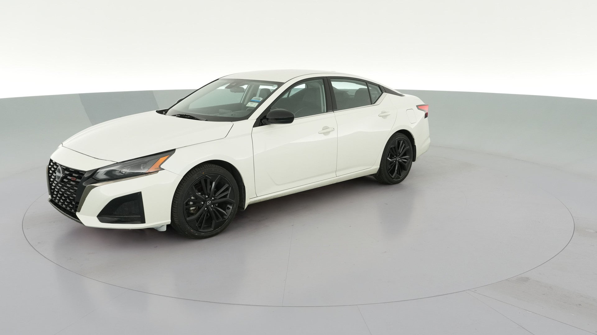 2025 Nissan Altima vehicle photo