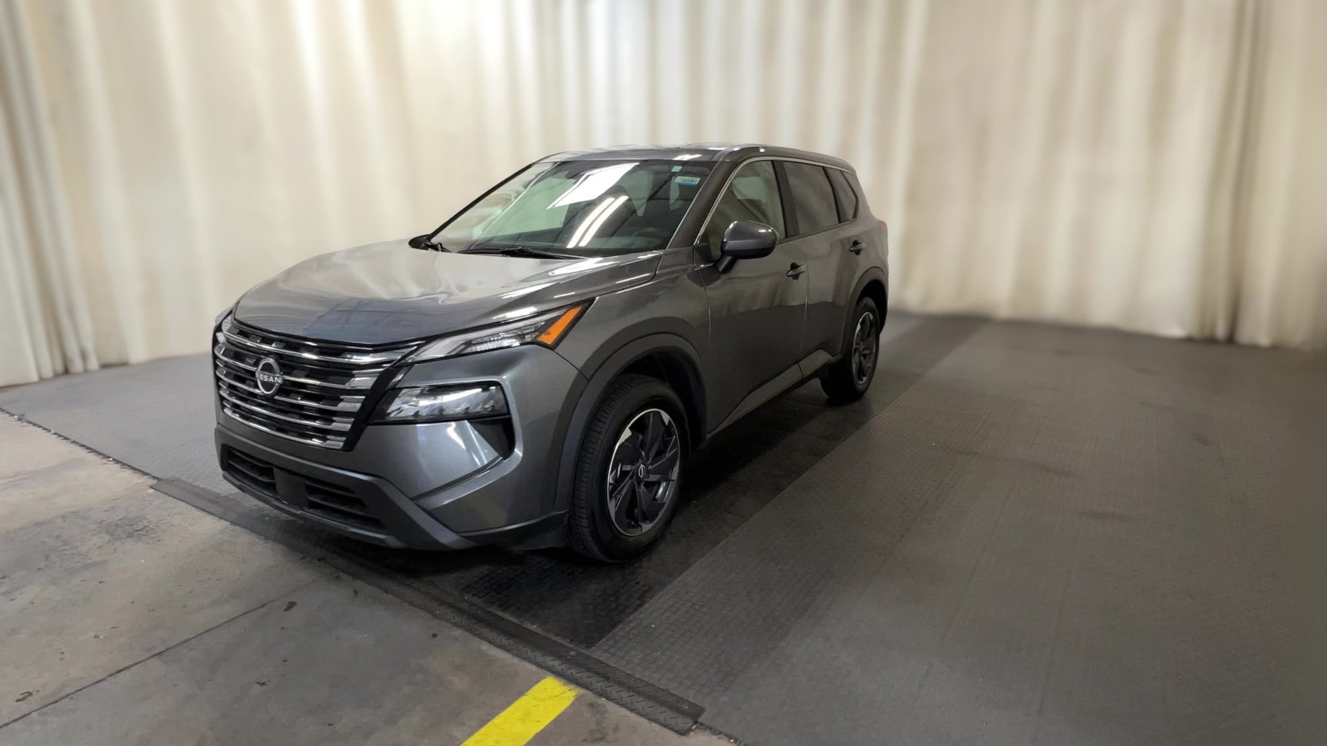 2025 Nissan Rogue vehicle photo