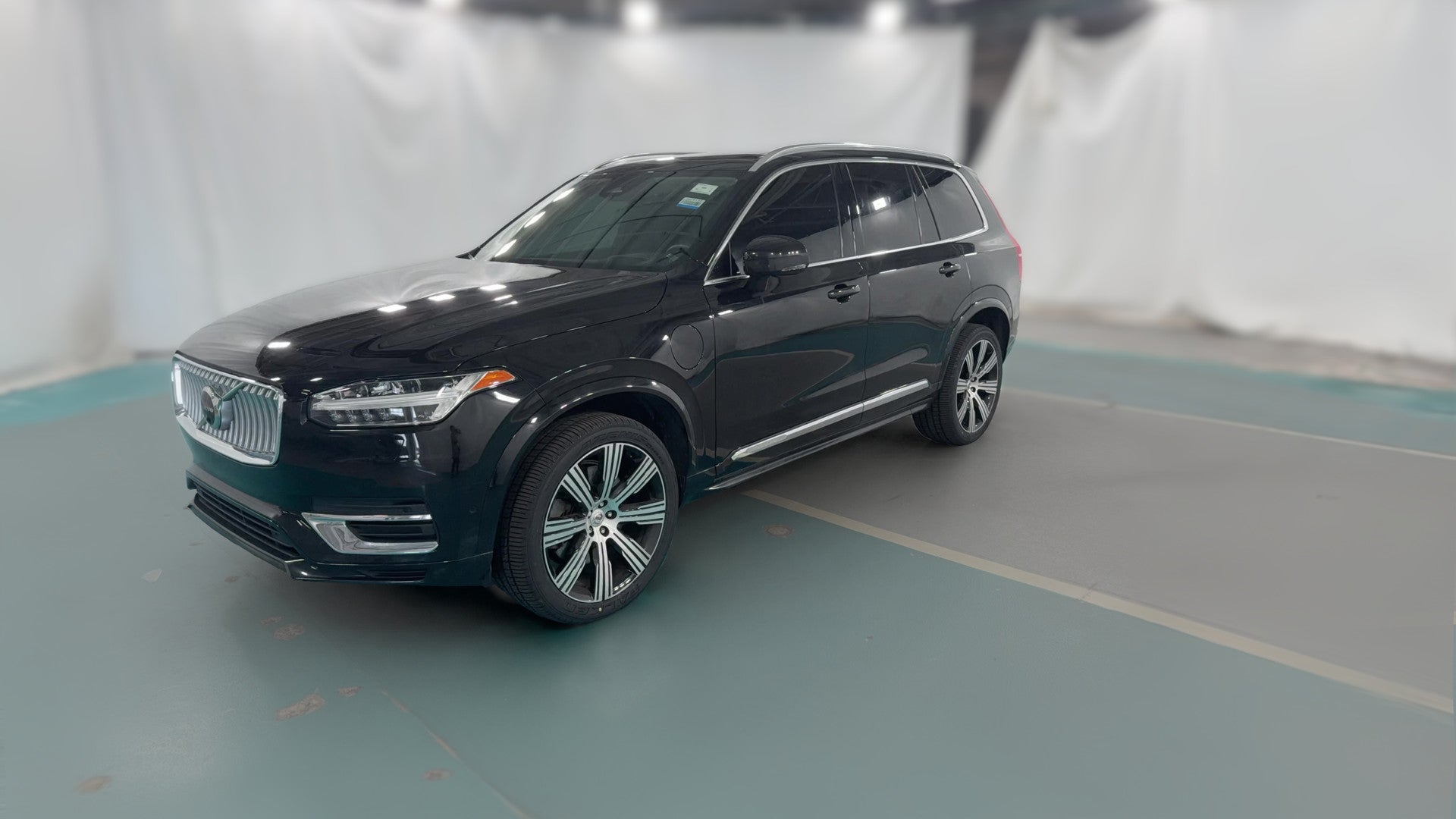 2023 Volvo XC90 vehicle photo