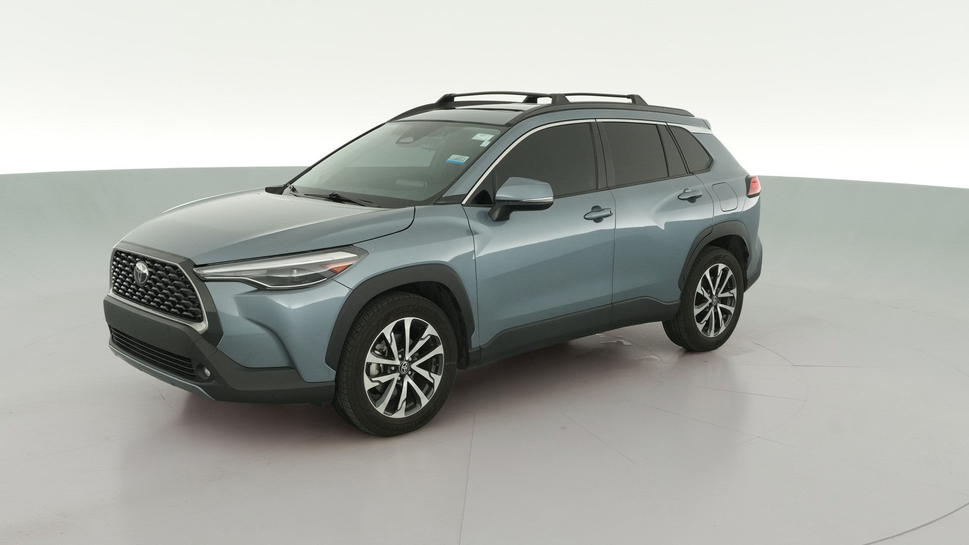 2024 Toyota Corolla Cross vehicle photo