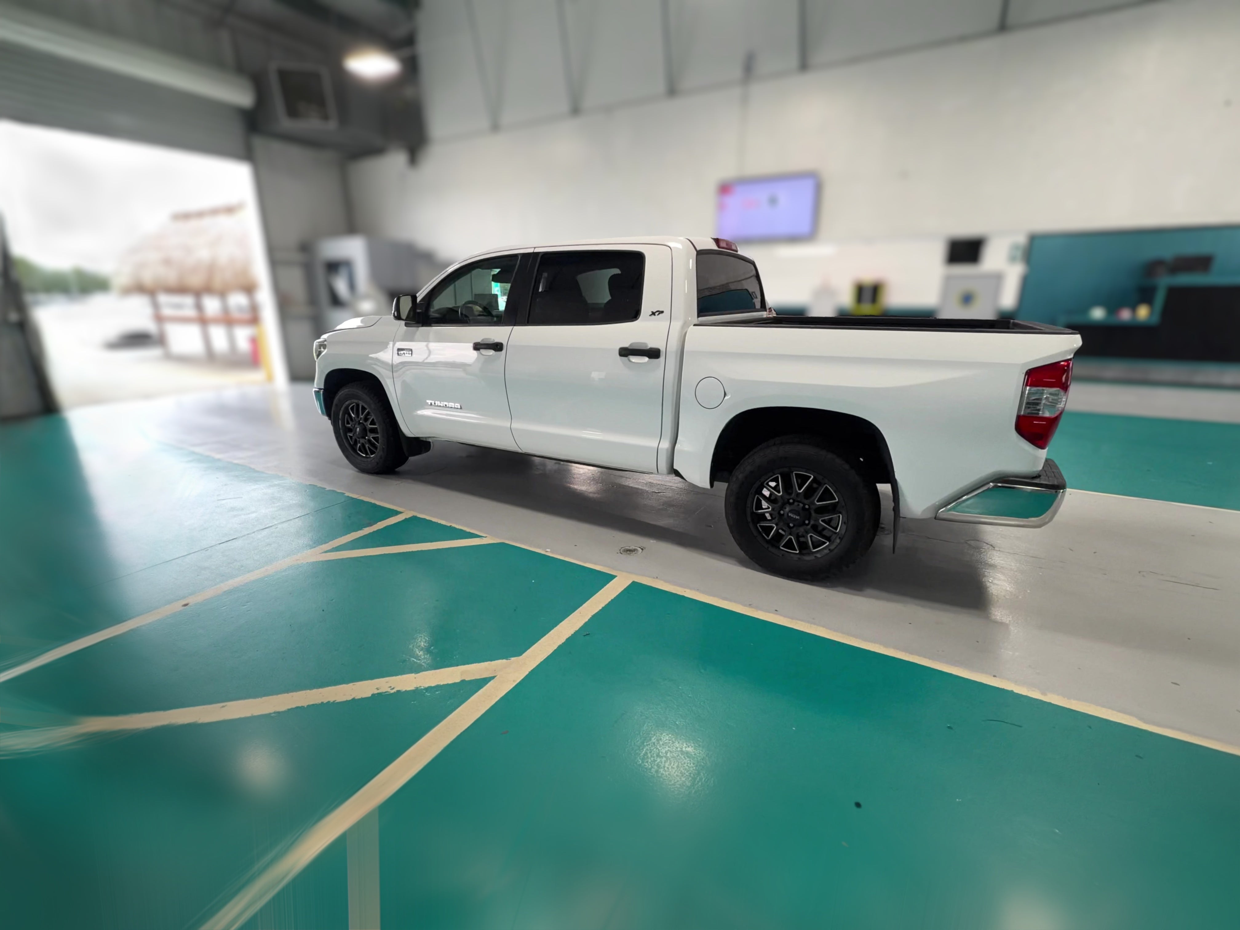 2019 Toyota Tundra SR5 - Photo 24