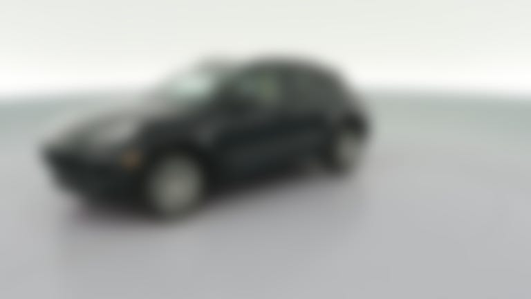 2018 Porsche Macan vehicle photo