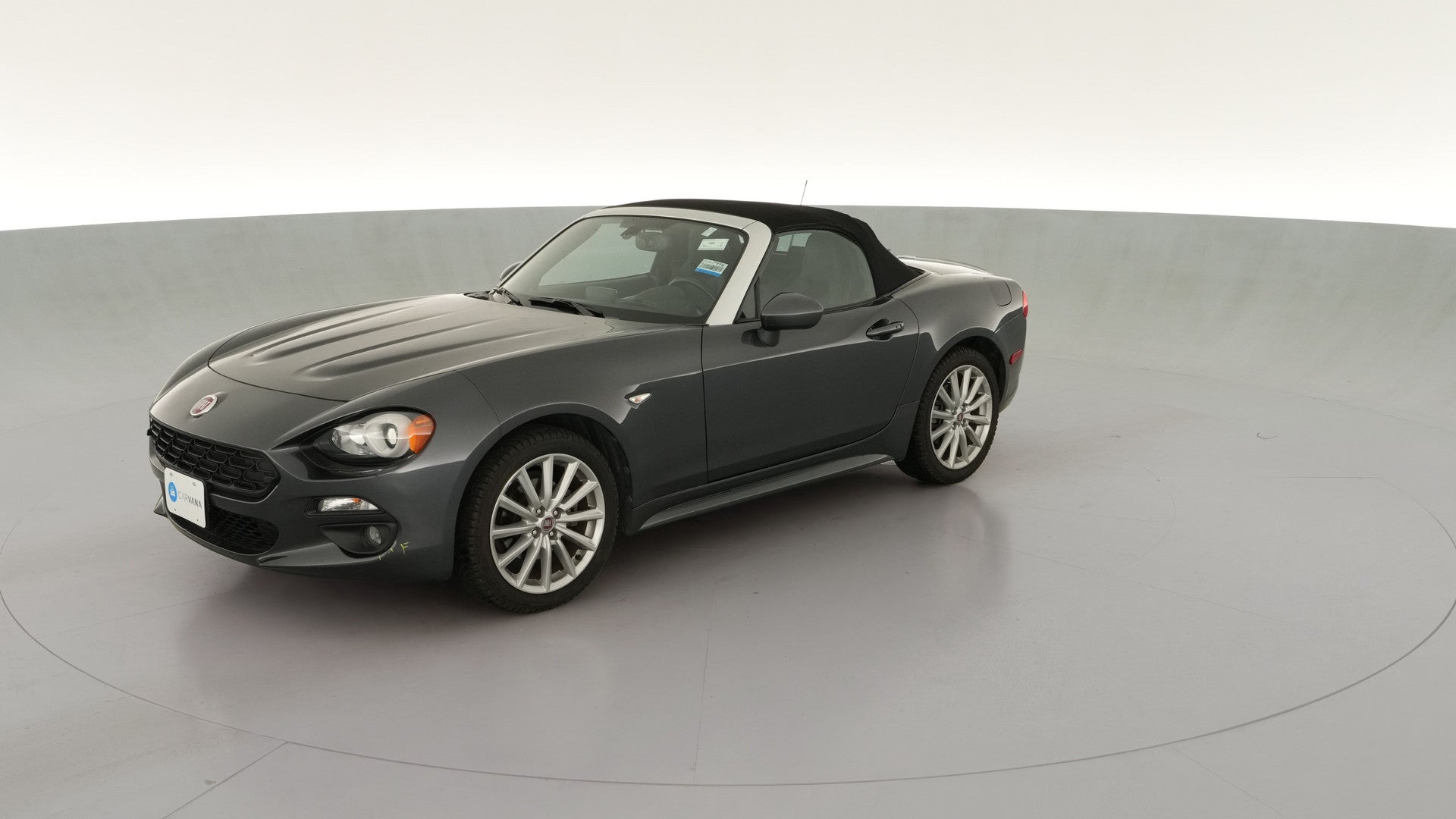 2019 FIAT 124 Spider vehicle photo