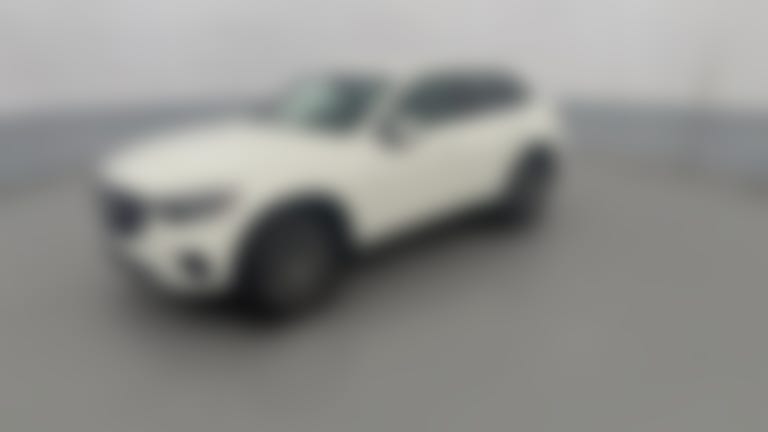 2024 Mercedes-Benz GLC vehicle photo