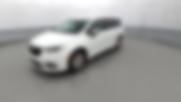 2023 Chrysler Pacifica vehicle photo