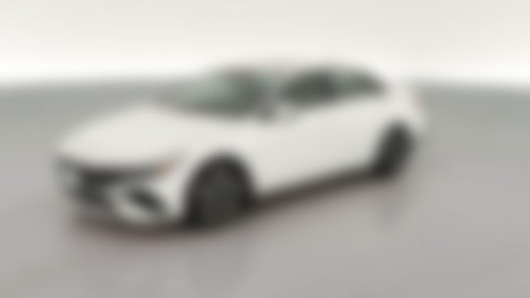 2024 Hyundai Elantra vehicle photo