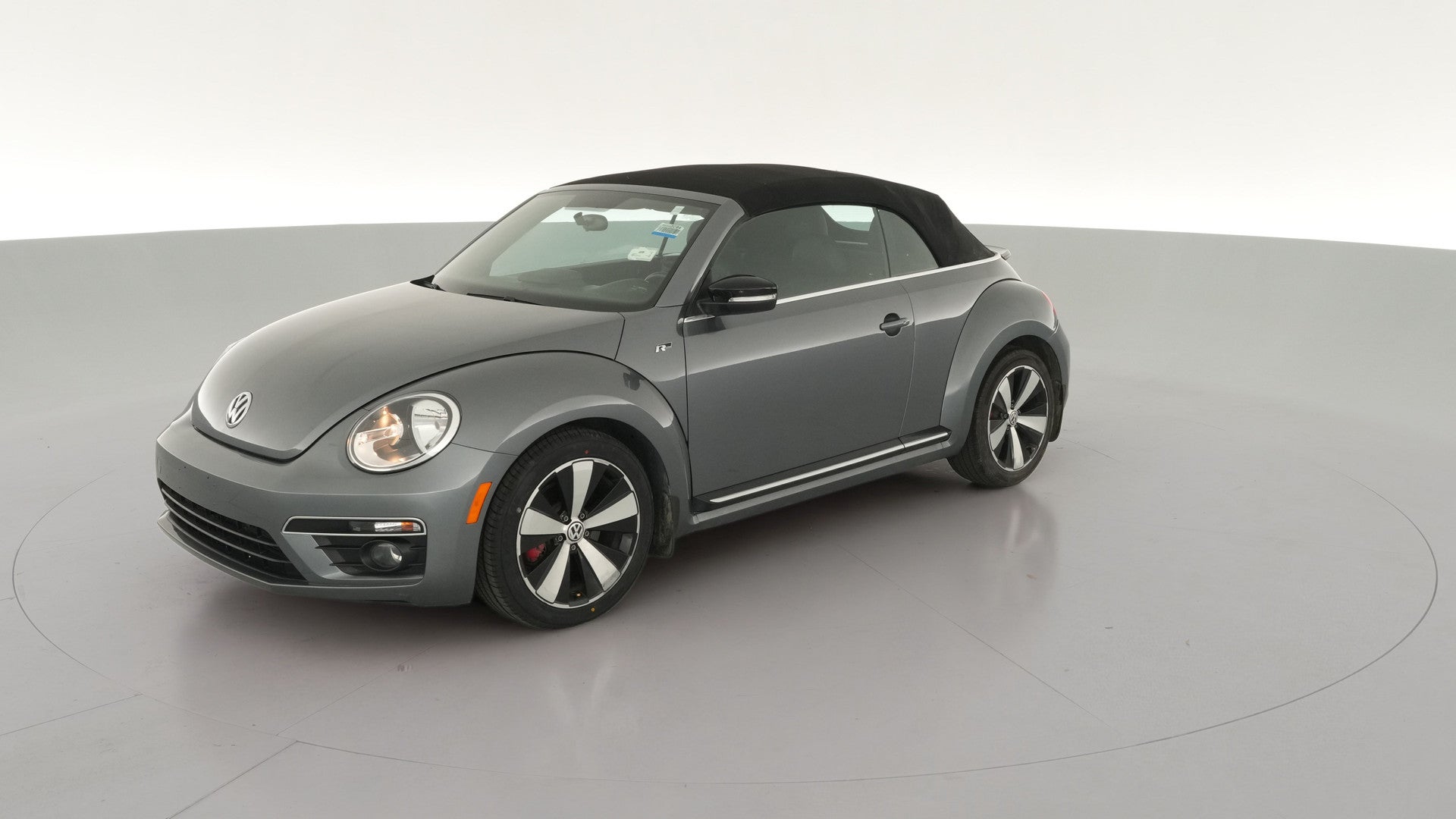 2014 Volkswagen Beetle vehicle photo