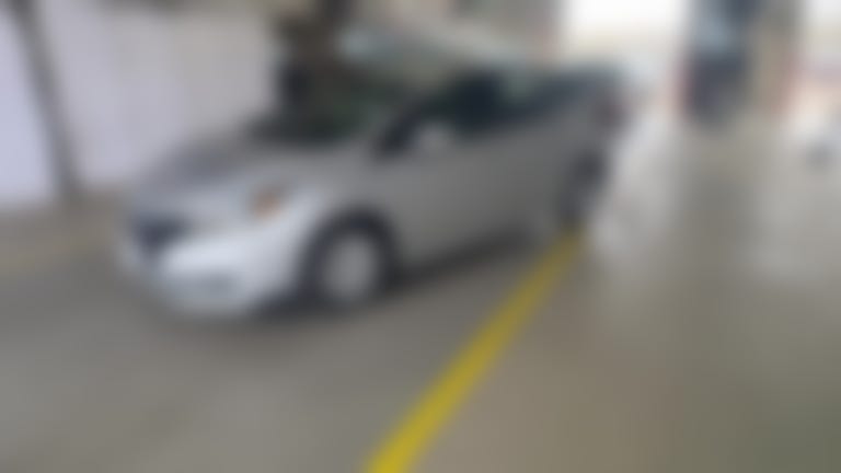 2025 Nissan LEAF vehicle photo
