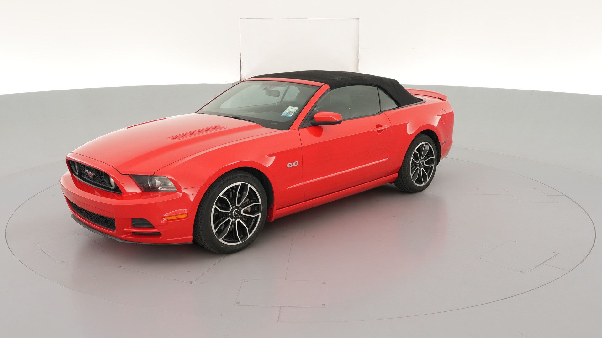 2014 Ford Mustang vehicle photo
