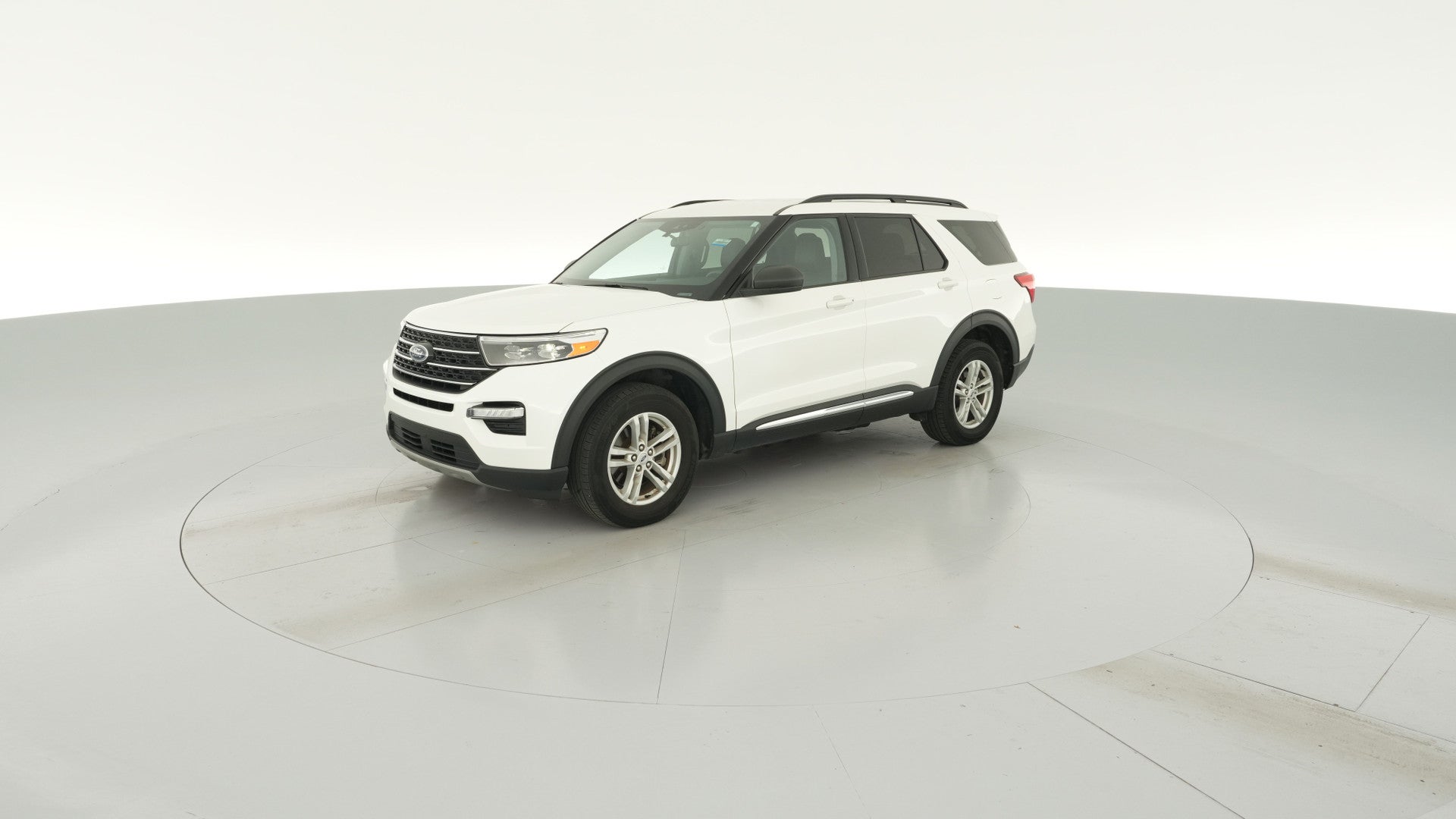 2024 Ford Explorer vehicle photo