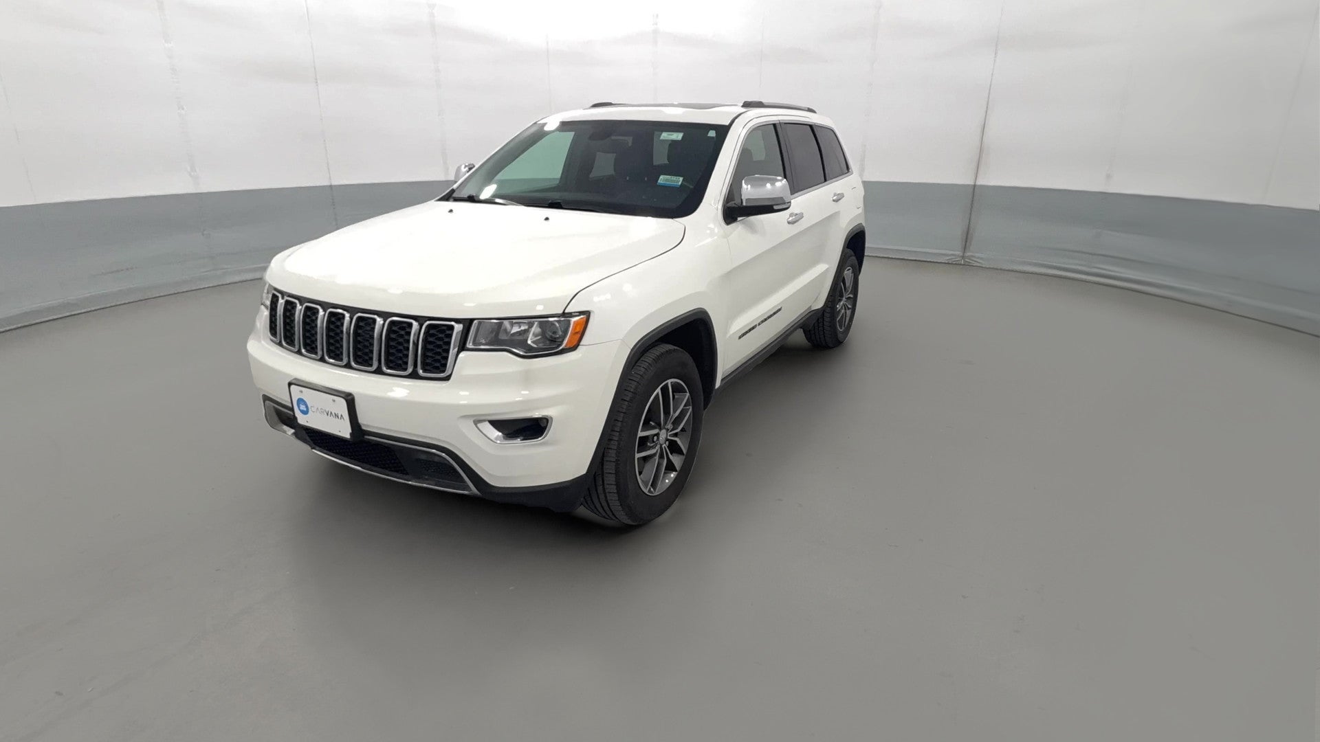 2018 Jeep Grand Cherokee vehicle photo