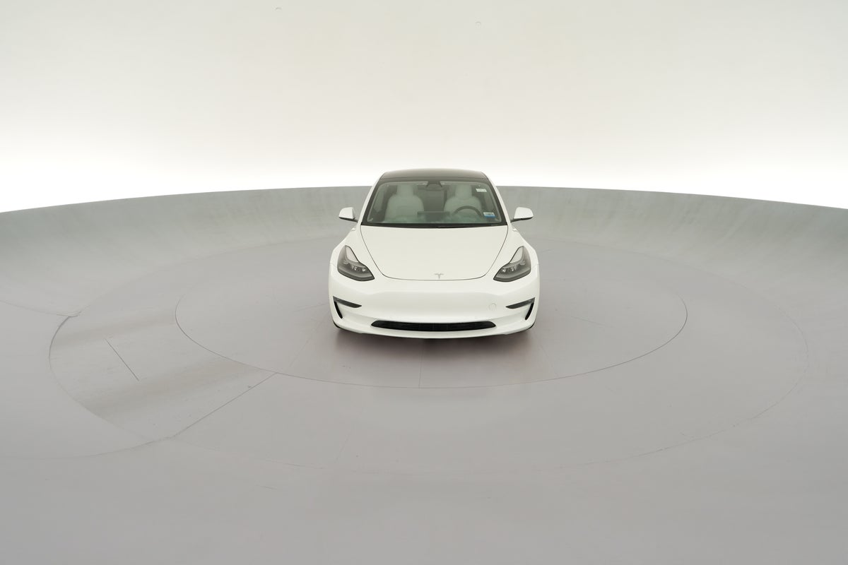 2022 Tesla Model 3 Performance in Pearl White — 360° view 1