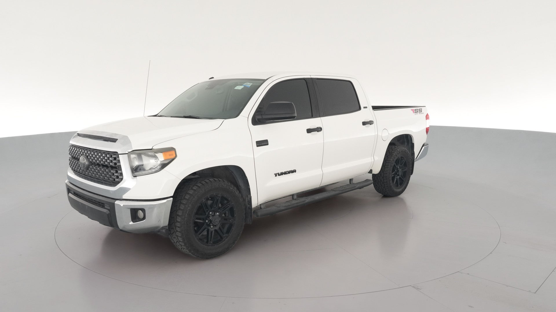 2019 Toyota Tundra CrewMax vehicle photo